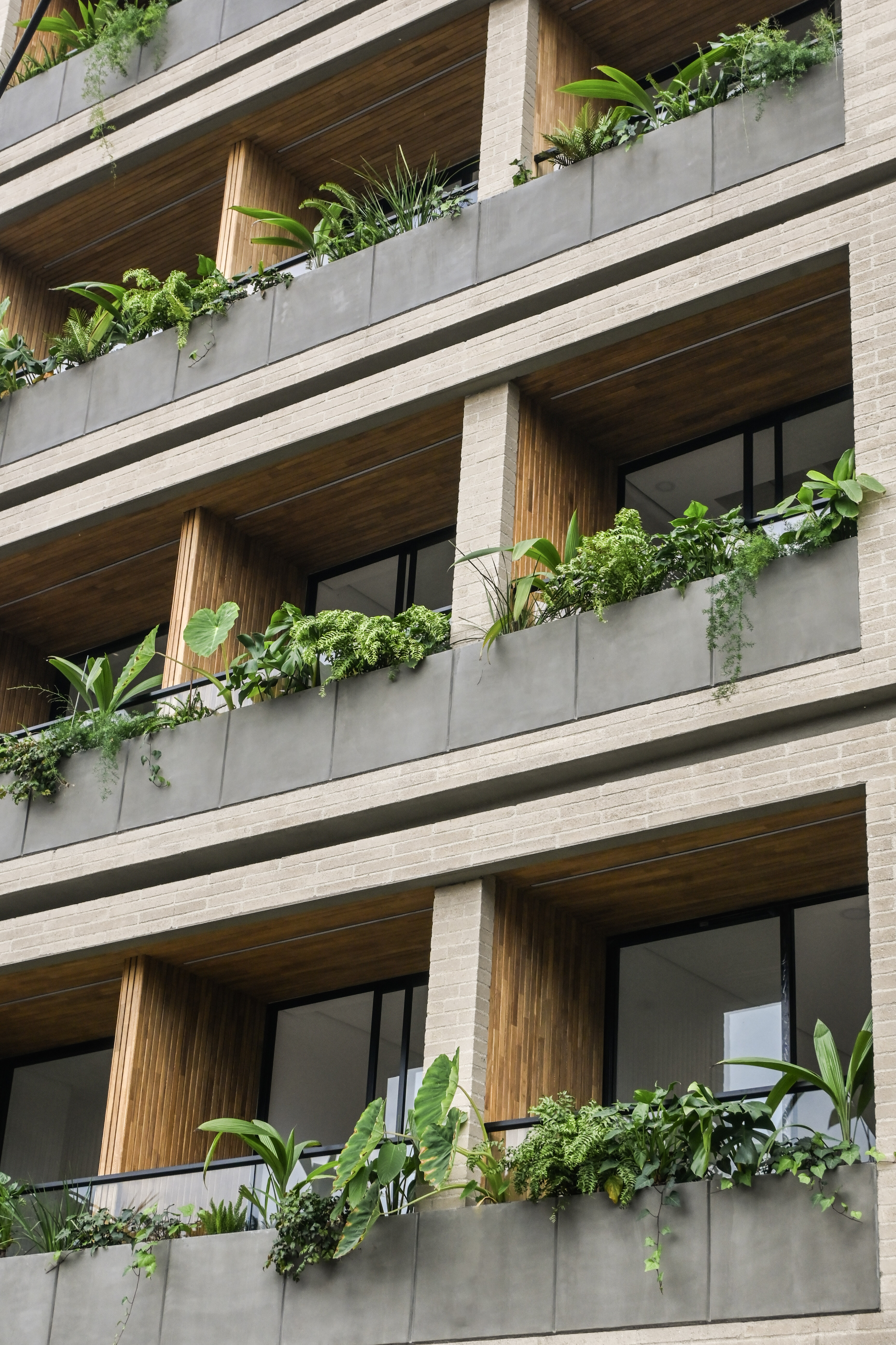 Urban Living Extra Image 6